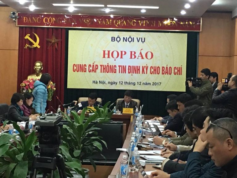 Bộ Nội vụ họp báo cung cấp thông tin định kỳ cho báo chí
