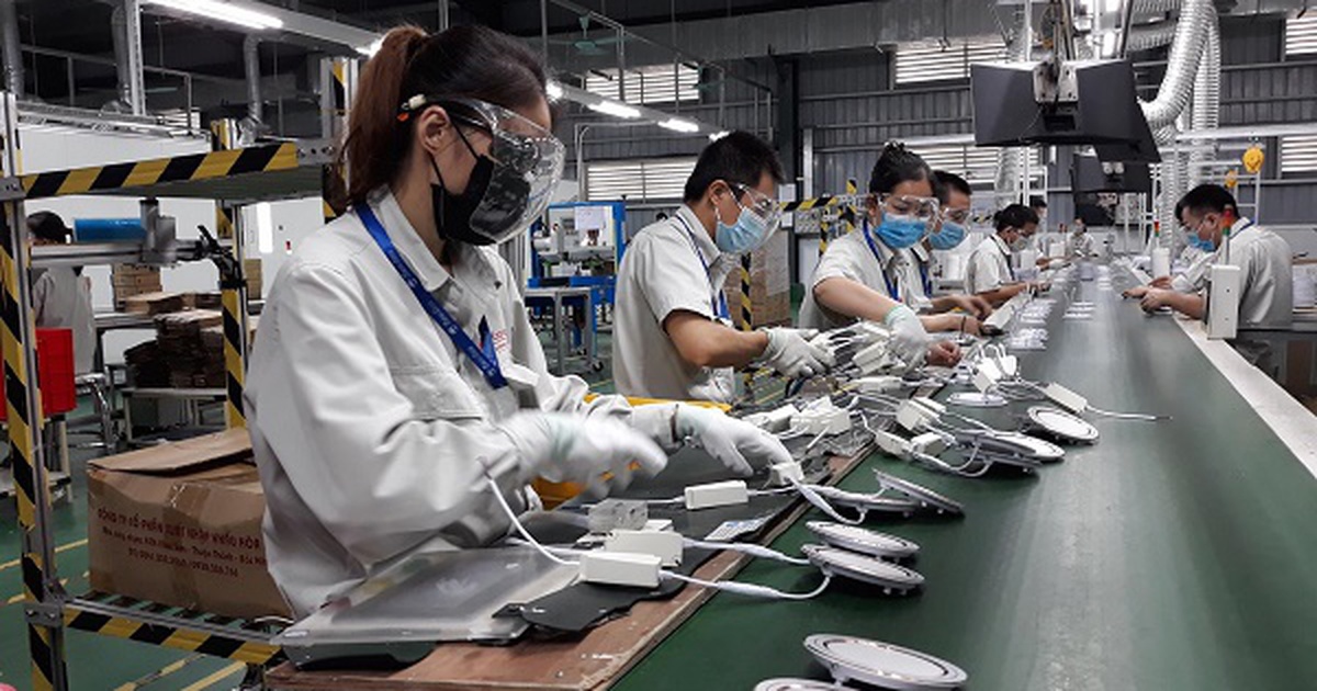 TP. Hà Nội: Đưa sản phẩm công nghiệp chủ lực vào chuỗi cung ứng toàn cầu