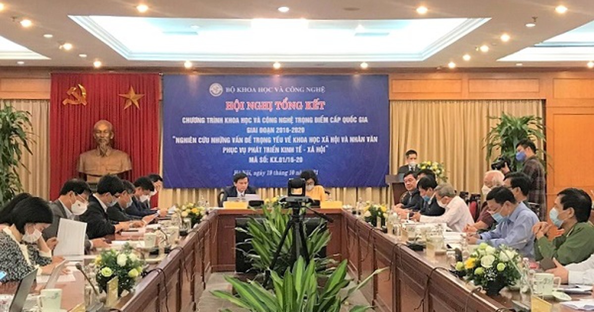 Nghiên cứu khoa học xã hội và nhân văn để phát triển kinh tế-xã hội